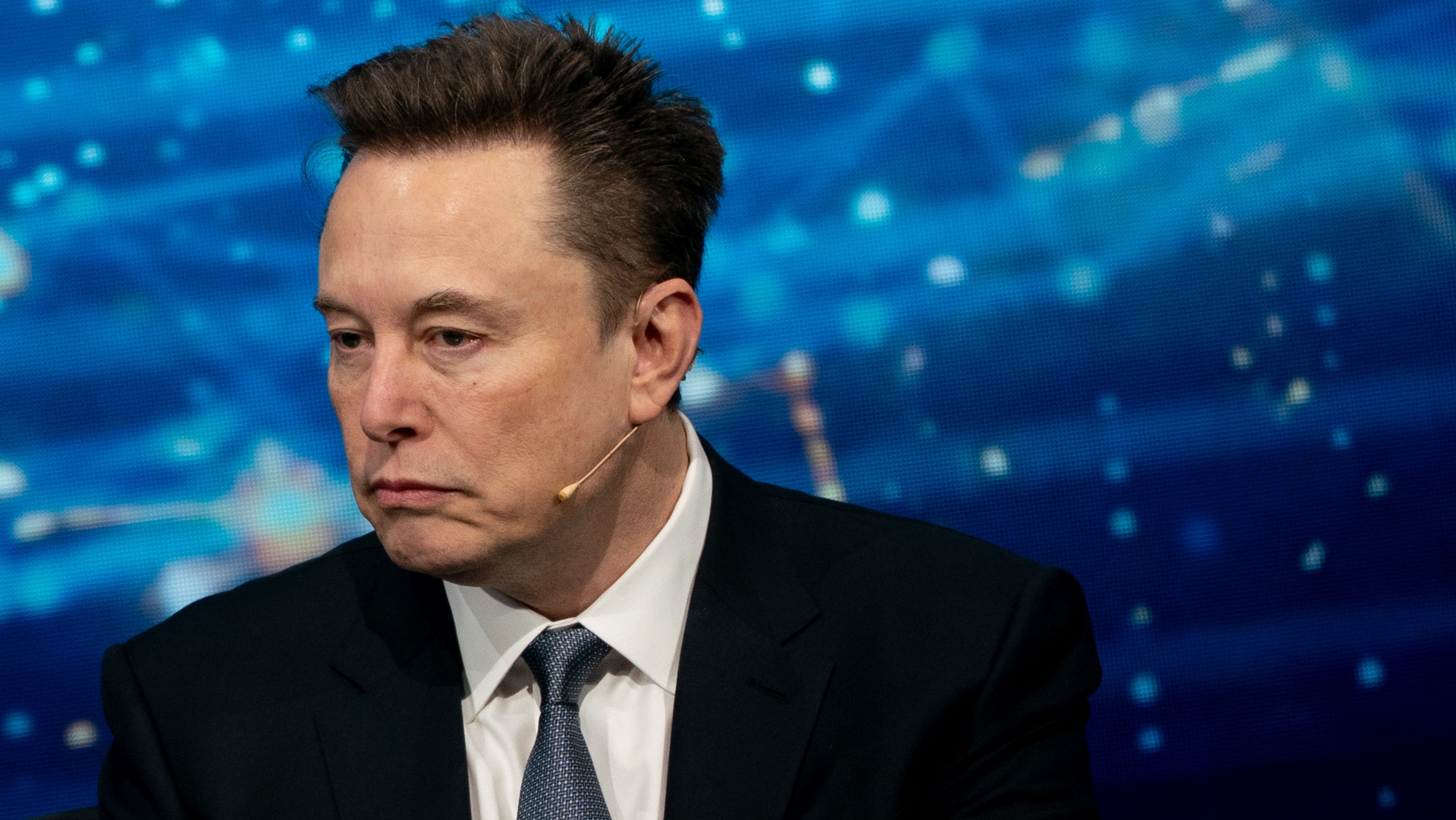 Elon Musk Sfida Hollywood: Grok Sarà in Grado di Generare Film Come Odissea Entro Fine Anno?